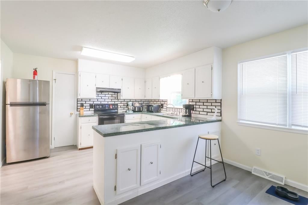 617 Jill Ann Drive — photo 5