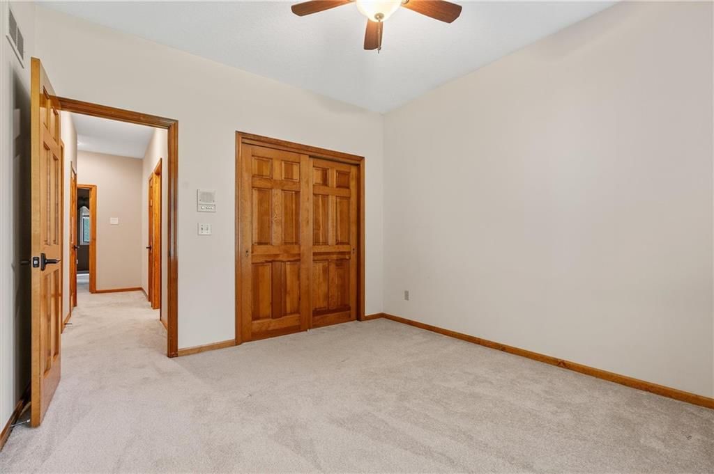 1100 White Oak Lane — photo 28