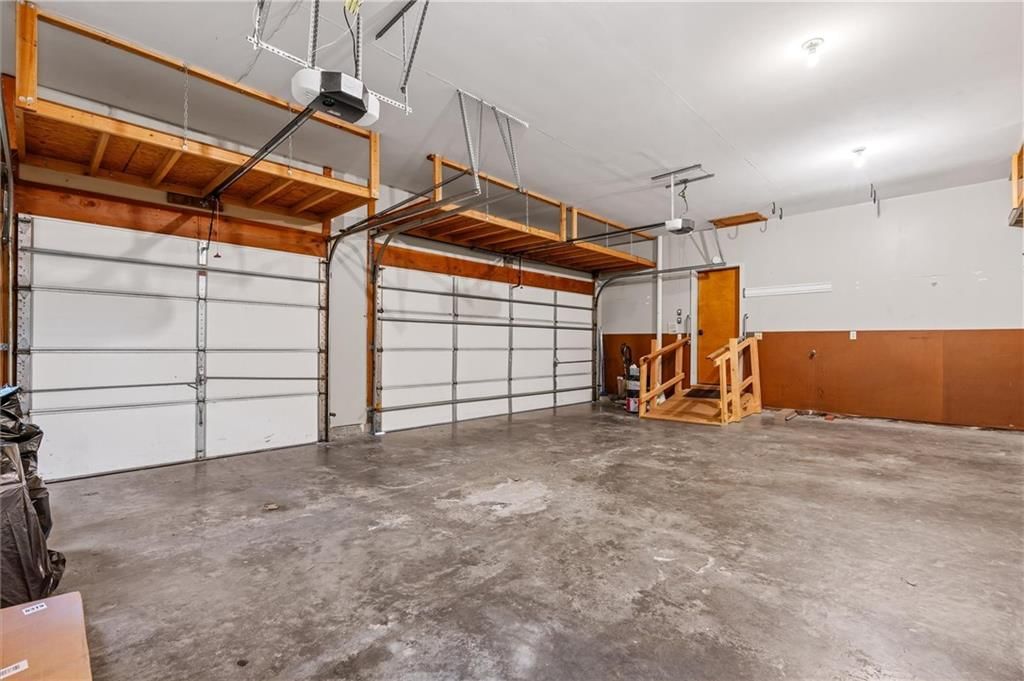 1100 White Oak Lane — photo 35
