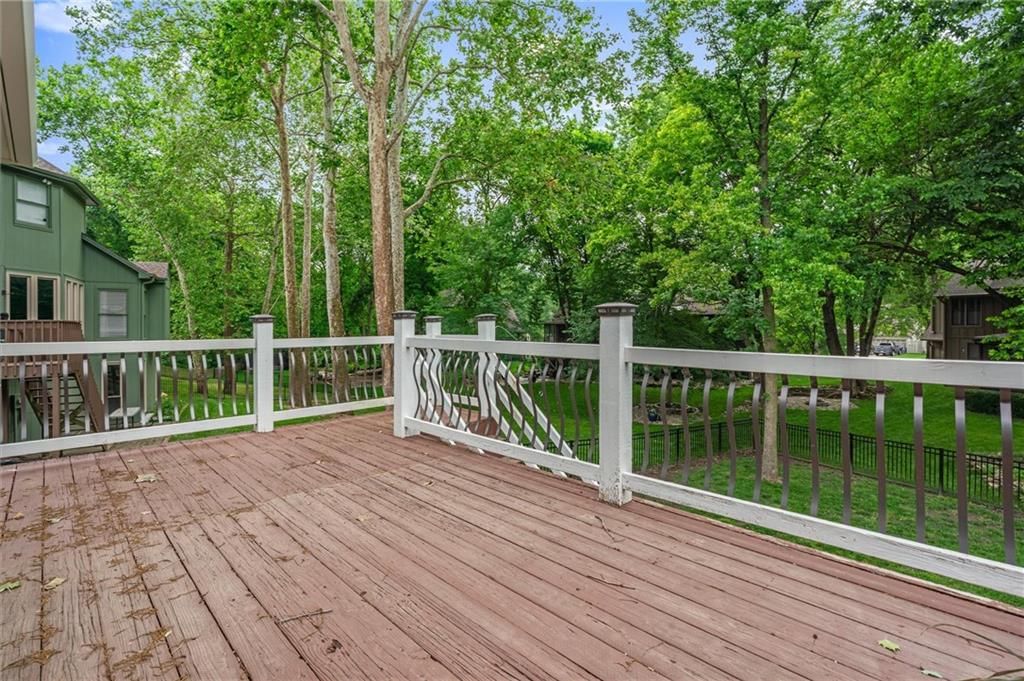 1100 White Oak Lane — photo 48
