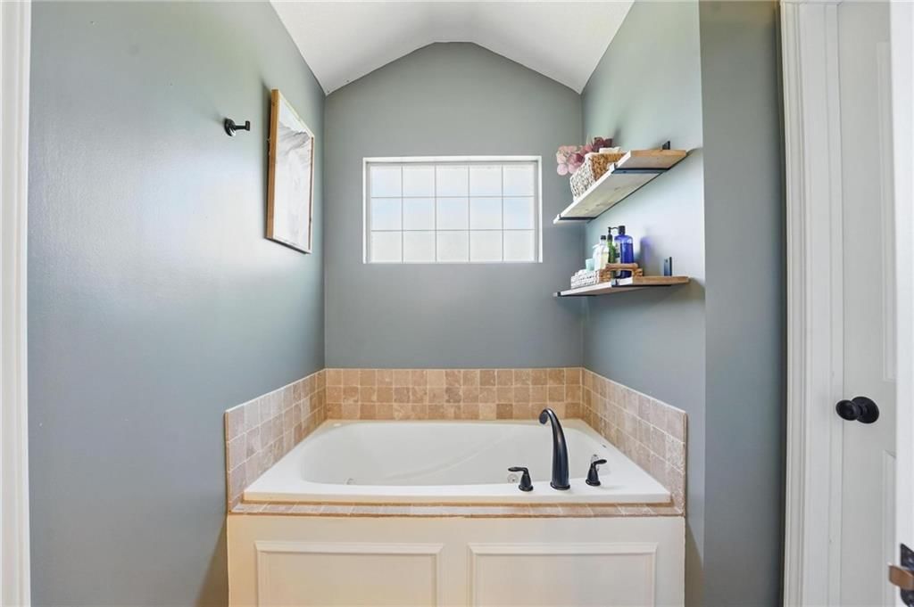 8922 NE 116th Terrace — photo 23