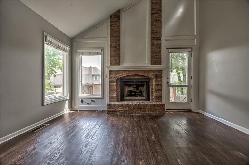 12107 Hemlock Street — photo 13
