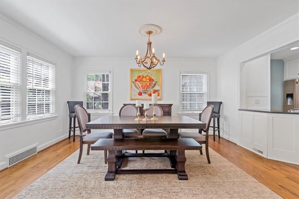 1009 W 69th Terrace — photo 9