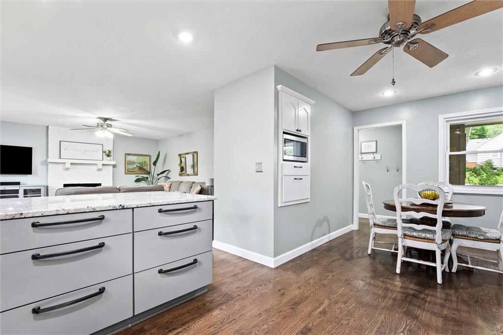 7247 Belinder Avenue — photo 11