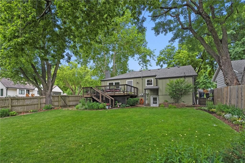 7247 Belinder Avenue — photo 30