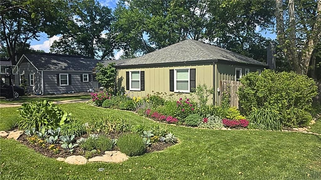 7247 Belinder Avenue — photo 33