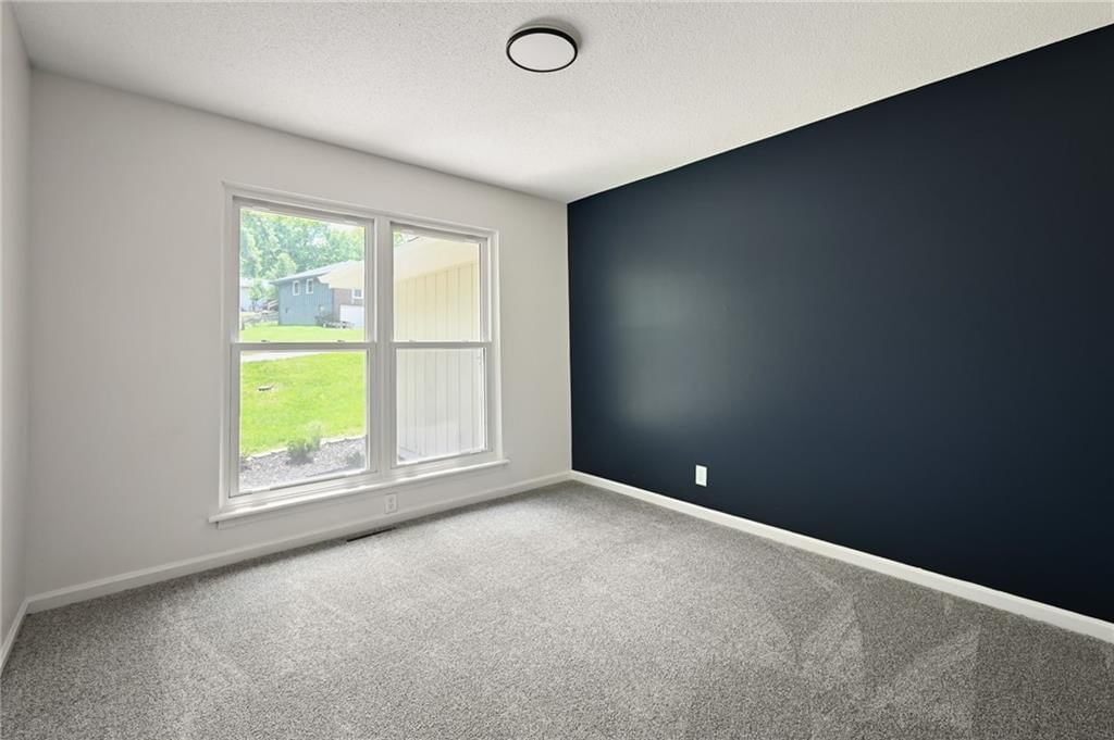 7826 Haskell Drive — photo 11
