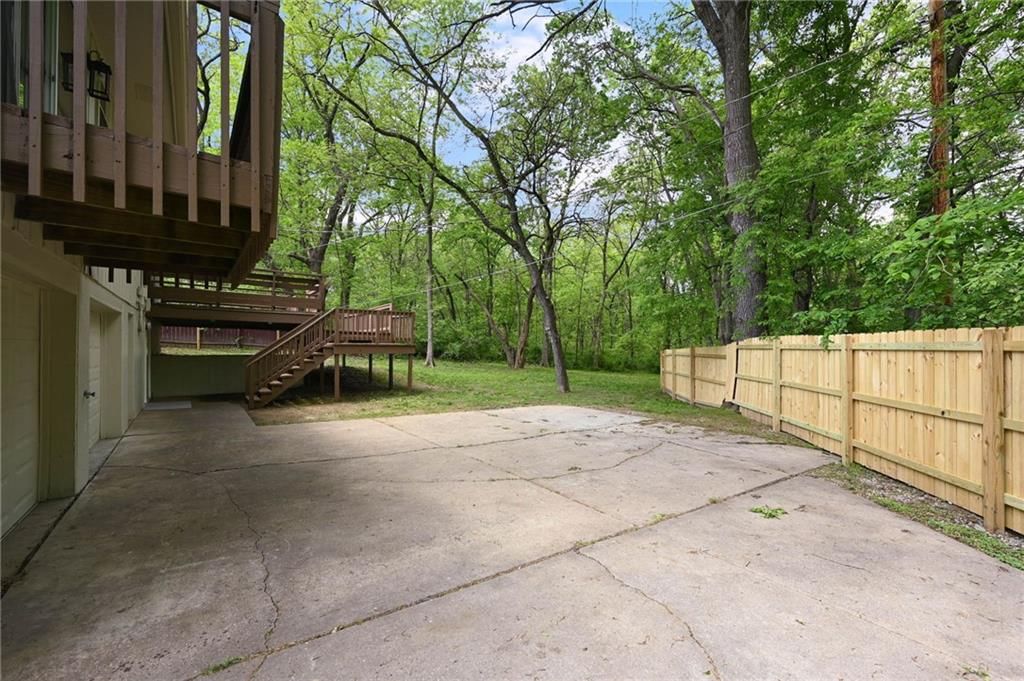 7826 Haskell Drive — photo 22