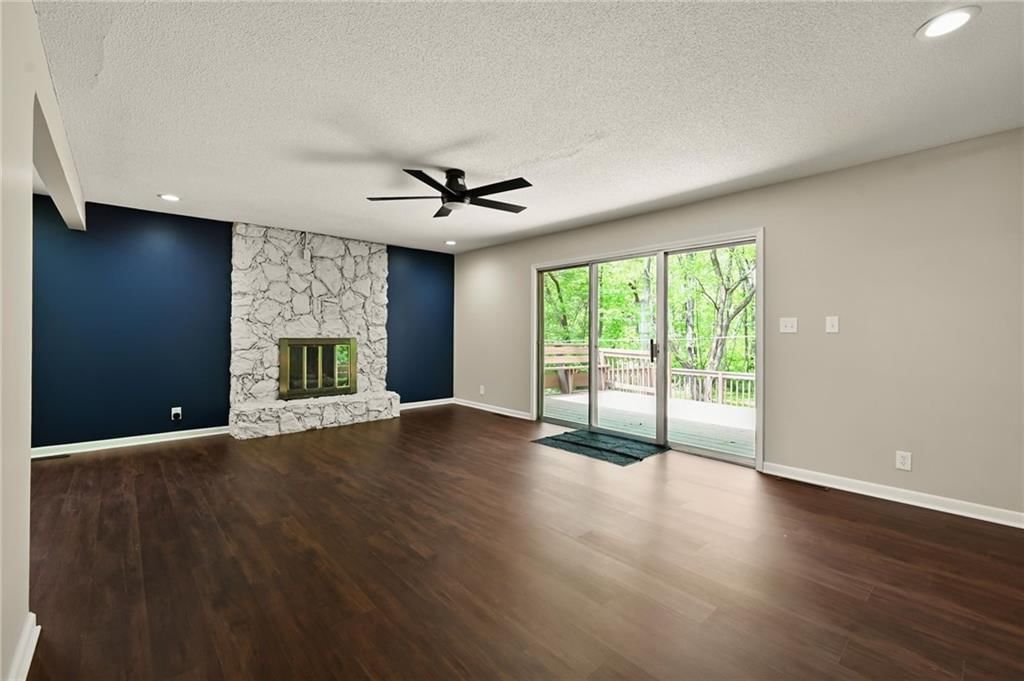 7826 Haskell Drive — photo 6