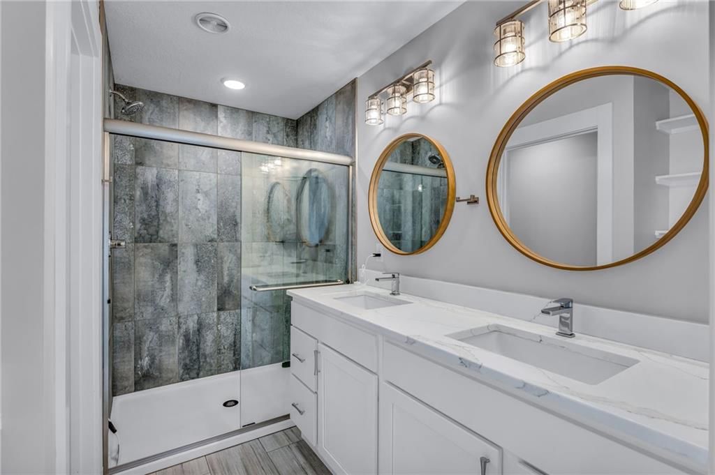 2704 Chasehire Drive — photo 17