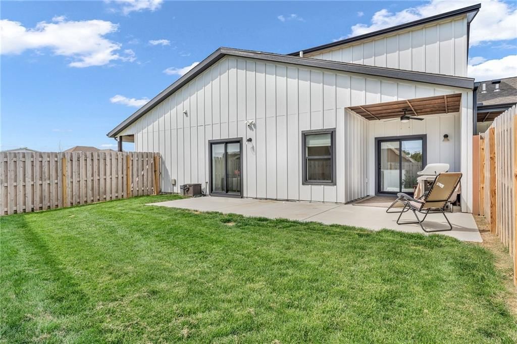 2704 Chasehire Drive — photo 34