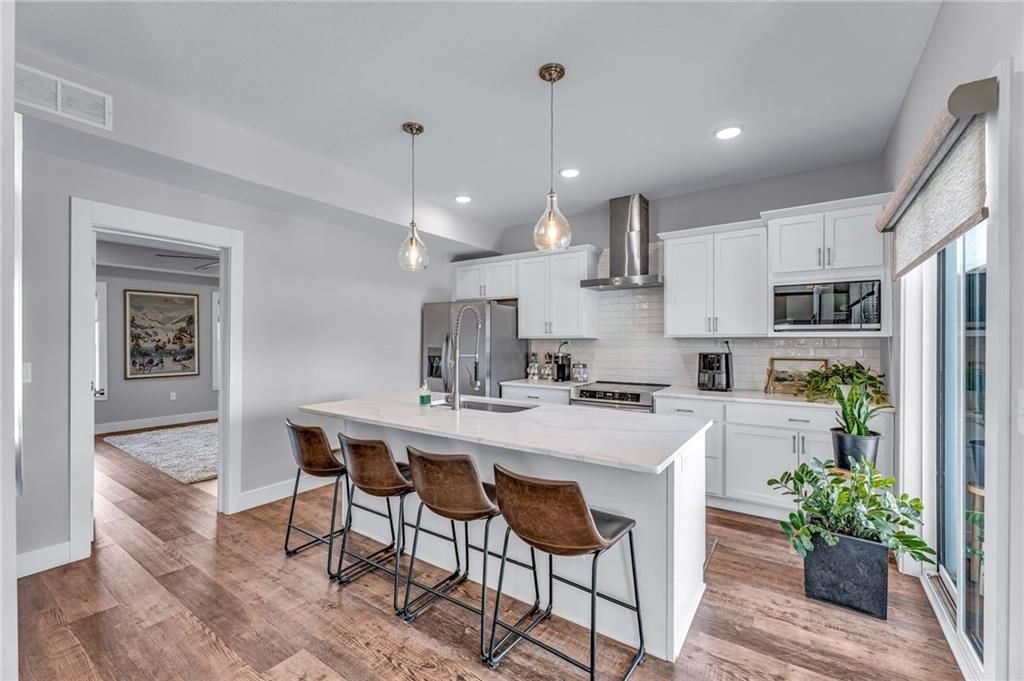 2704 Chasehire Drive — photo 8