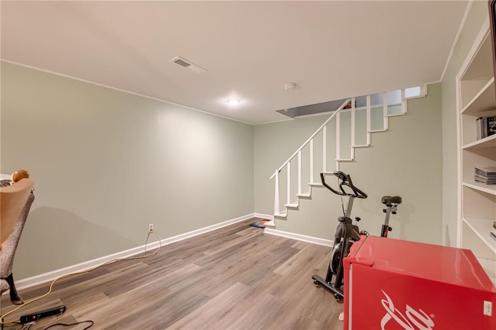 4309 NE 48th Terrace — photo 24