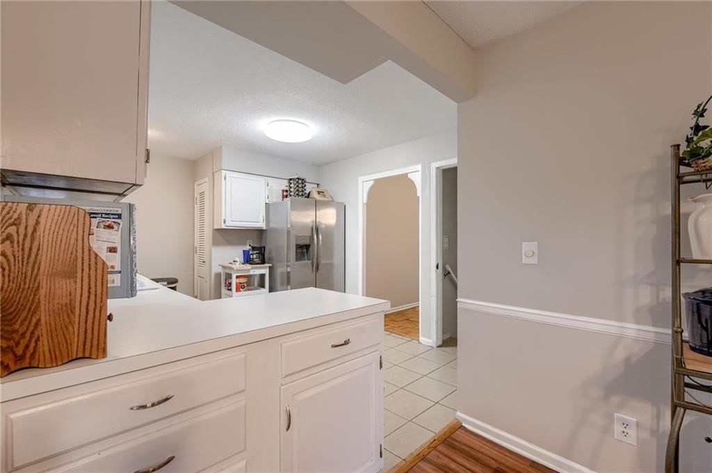 4309 NE 48th Terrace — photo 7