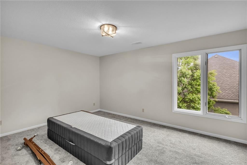 15452 Ironhorse Circle — photo 62