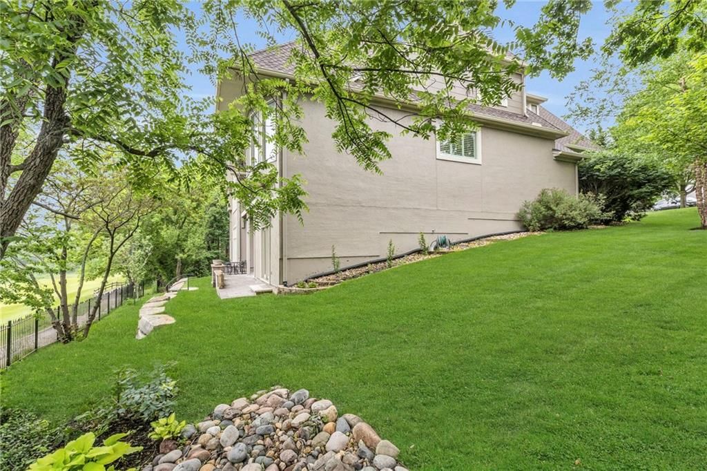 15452 Ironhorse Circle — photo 73