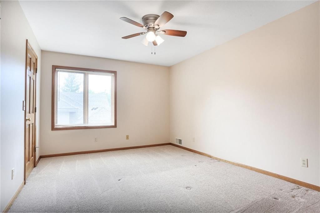 709 Kingston Drive — photo 23