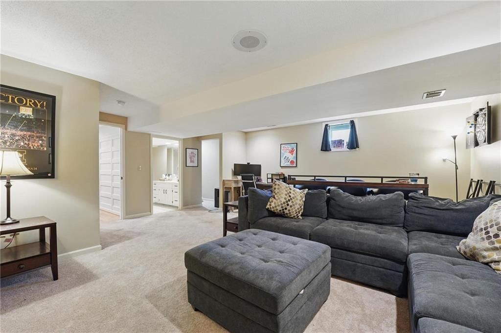 4121 Wyoming Street — photo 38