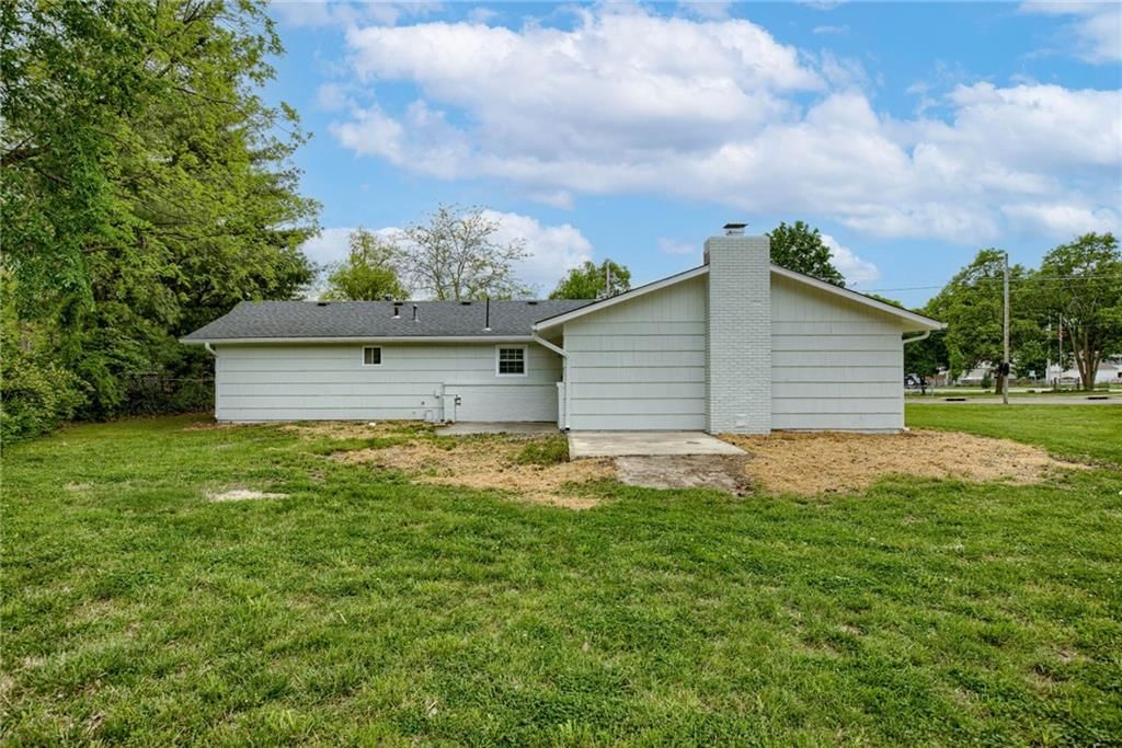 319 W MORSE Avenue — photo 22