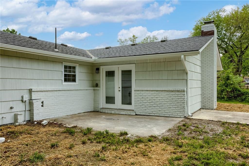 319 W MORSE Avenue — photo 23