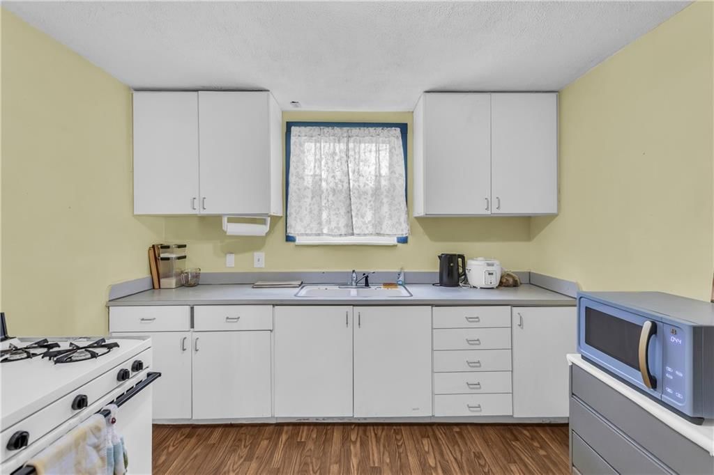 613 W 3rd Street — photo 13