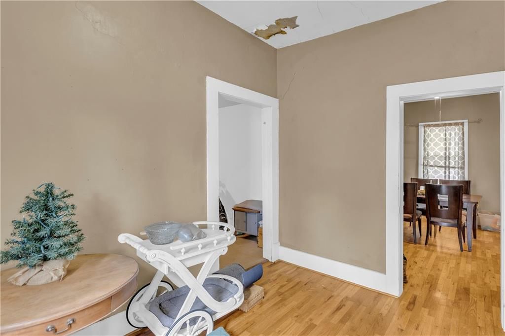 613 W 3rd Street — photo 16