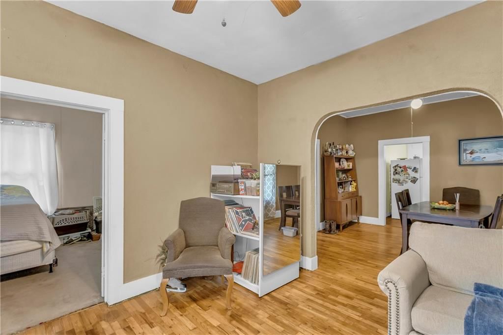 613 W 3rd Street — photo 7