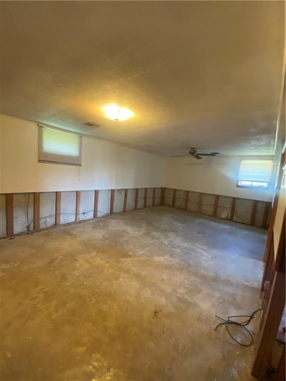 1445 NW 800th Road — photo 11