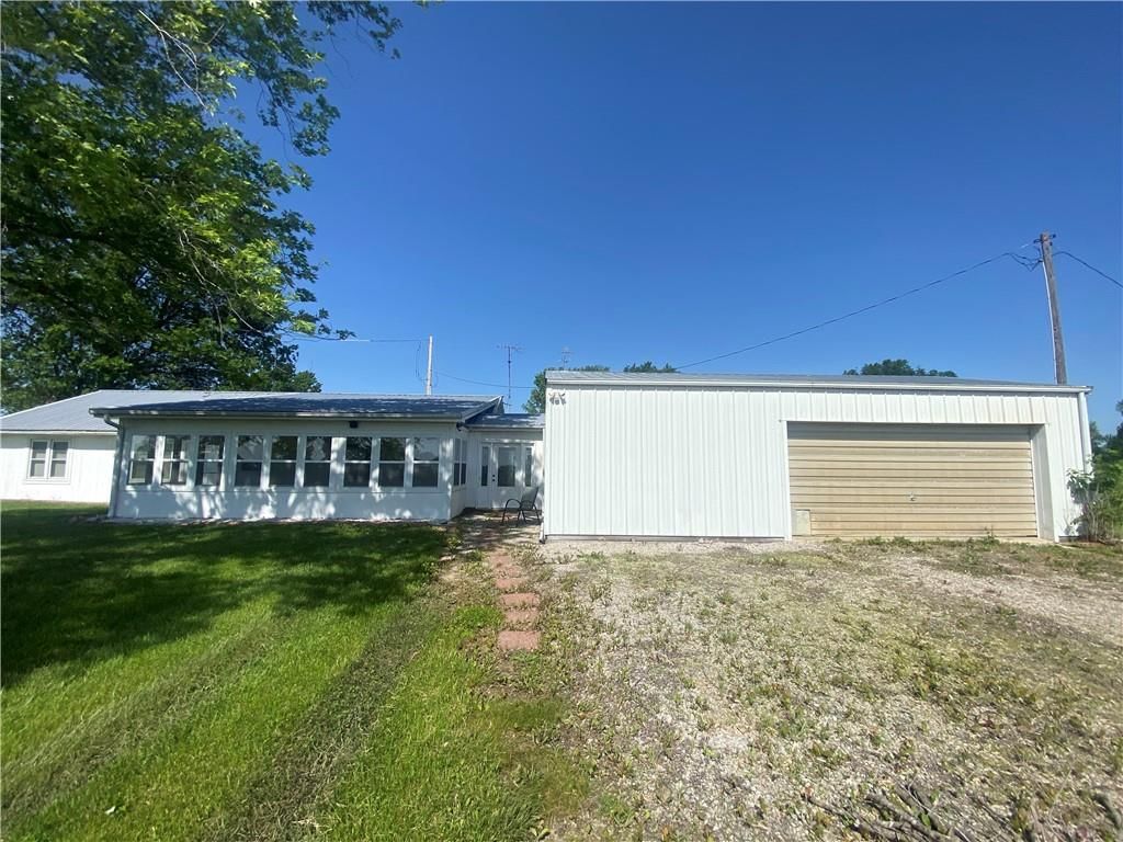 1445 NW 800th Road — photo 4
