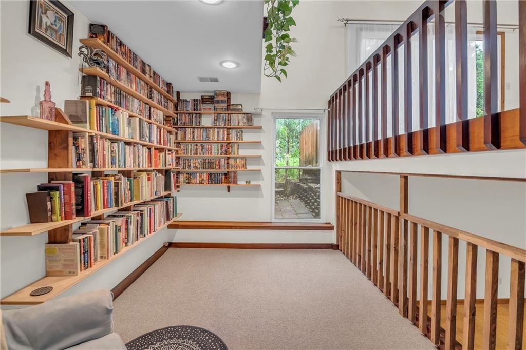 9137 Greenway Lane — photo 16