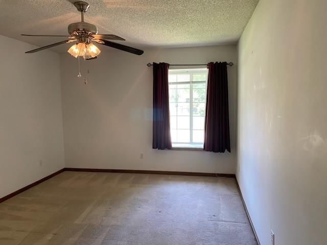1304 NW Porter Circle — photo 17