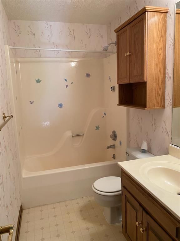1304 NW Porter Circle — photo 7