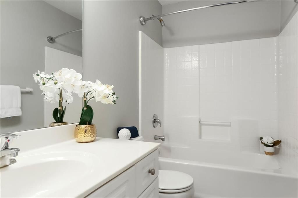 15940 Linden Street — photo 19