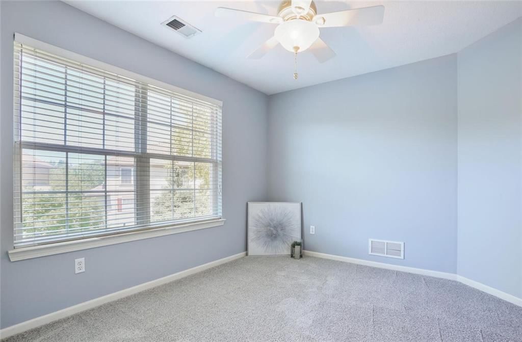 15940 Linden Street — photo 20