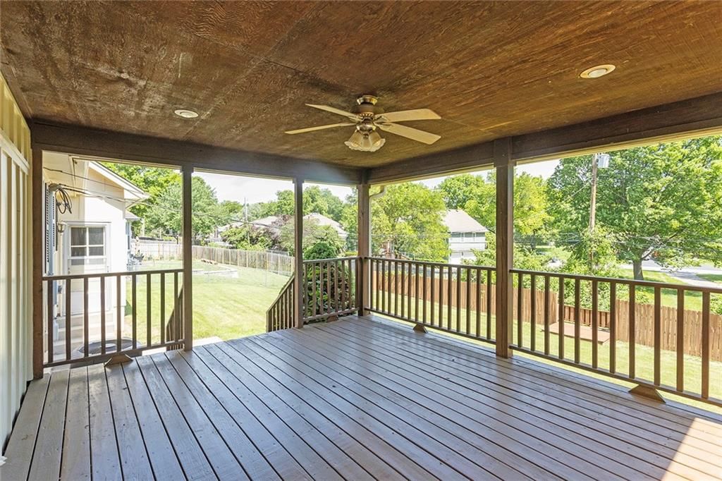 14820 Tomasha Drive — photo 9