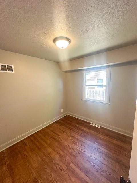 307 SW Glendana Street — photo 11