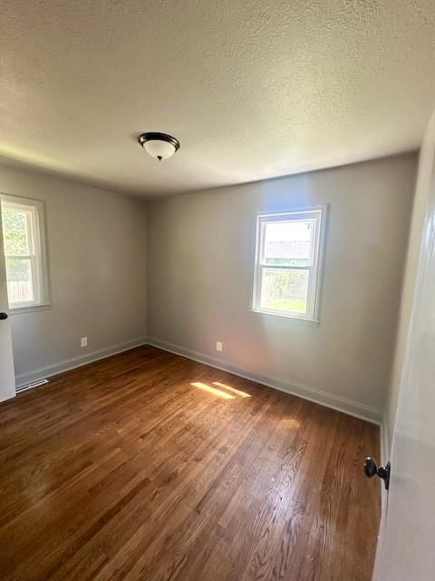 307 SW Glendana Street — photo 10