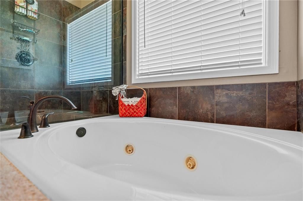 20609 NE 138th Street — photo 38