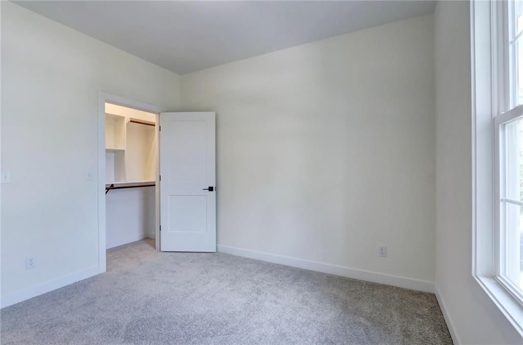 220 Rock Bridge Parkway — photo 29