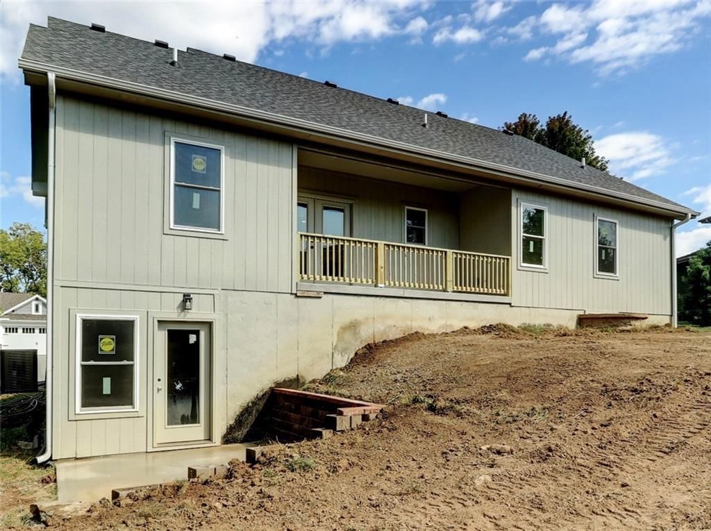 220 Rock Bridge Parkway — photo 44
