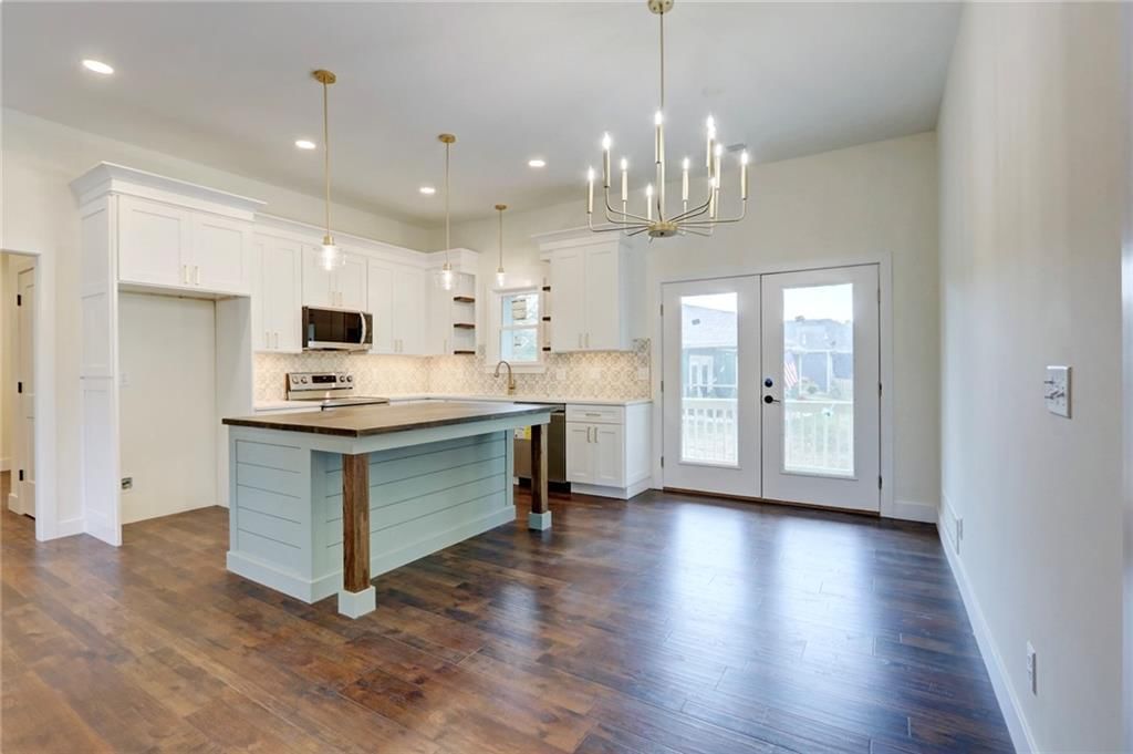 220 Rock Bridge Parkway — photo 8