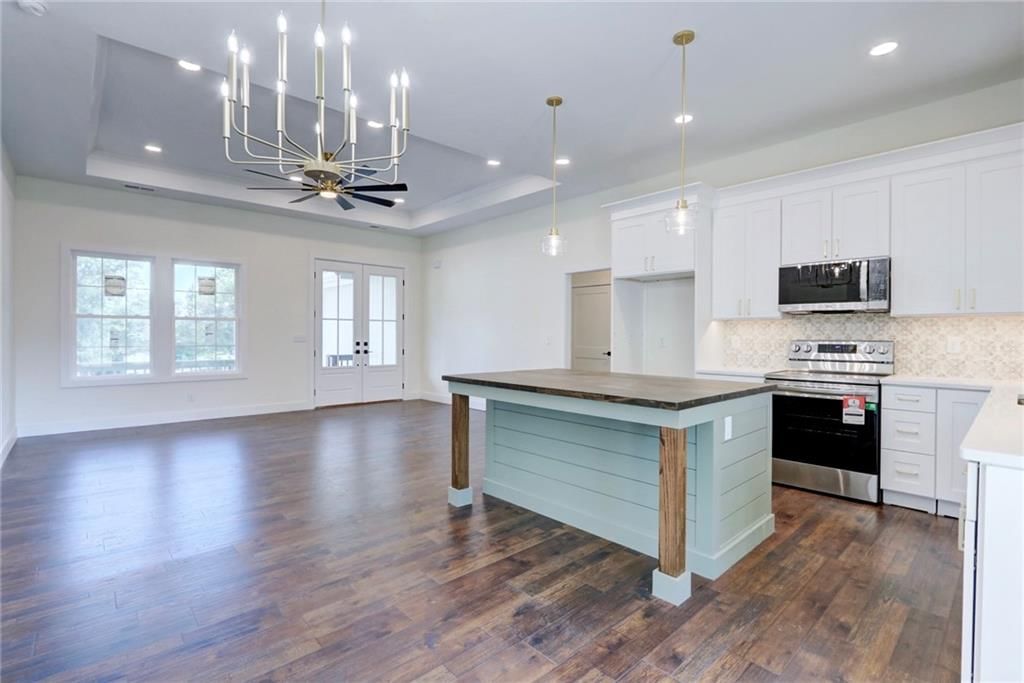 220 Rock Bridge Parkway — photo 9