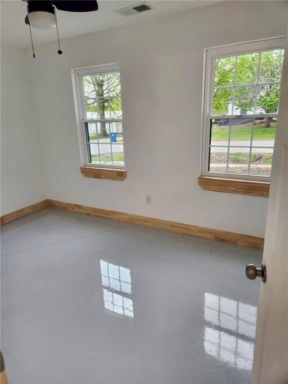 705 W Pleasant Street — photo 5