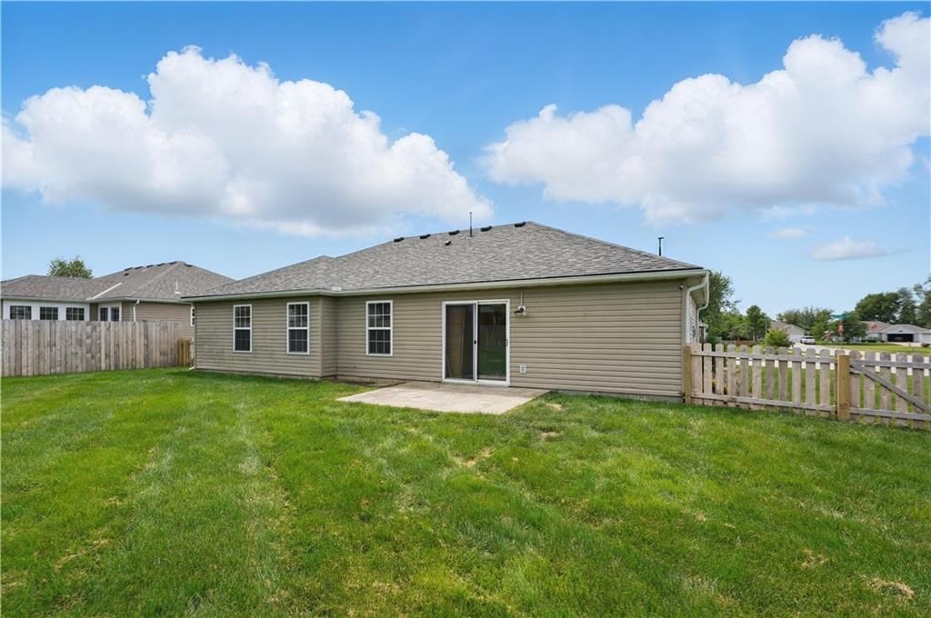 734 Carlisle Drive — photo 23