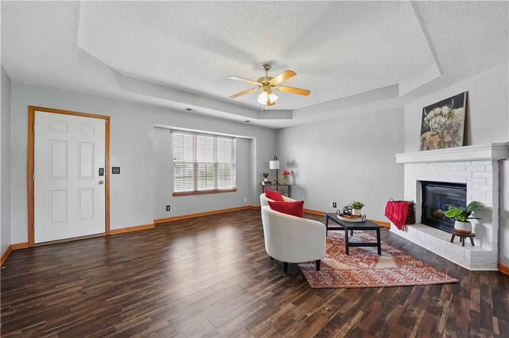 734 Carlisle Drive — photo 10