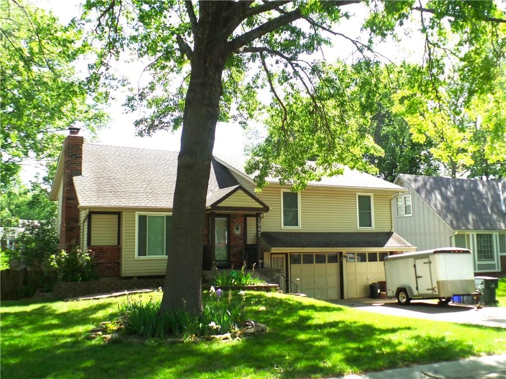1947 E Sunvale Drive — photo 3