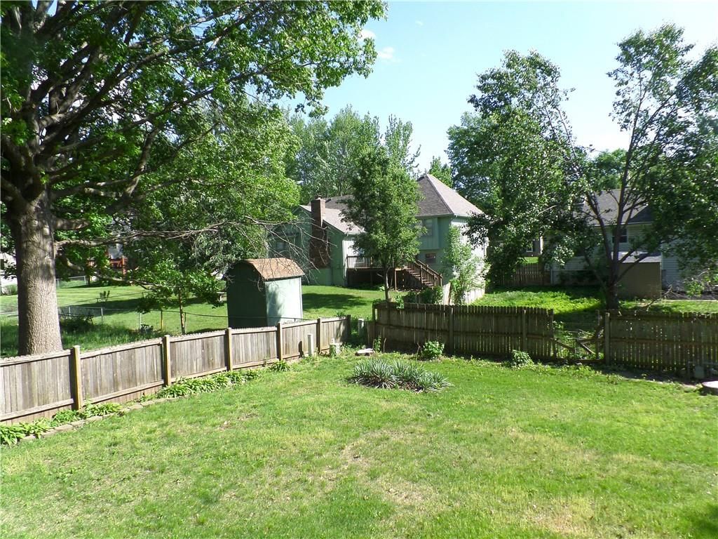 1947 E Sunvale Drive — photo 24