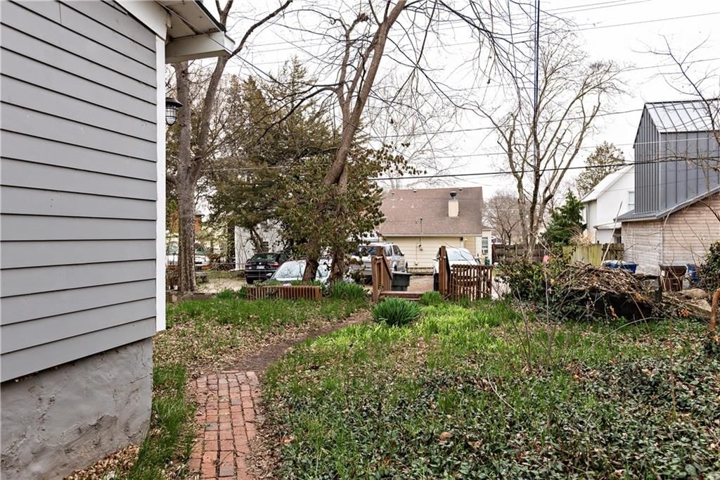 728 Rhode Island Street — photo 4