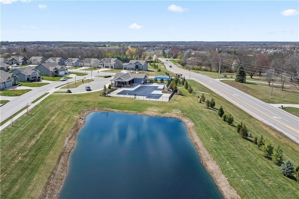 1532 SW Arbor Valley Drive — photo 24