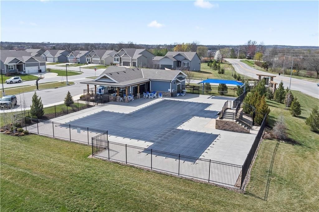 1532 SW Arbor Valley Drive — photo 26